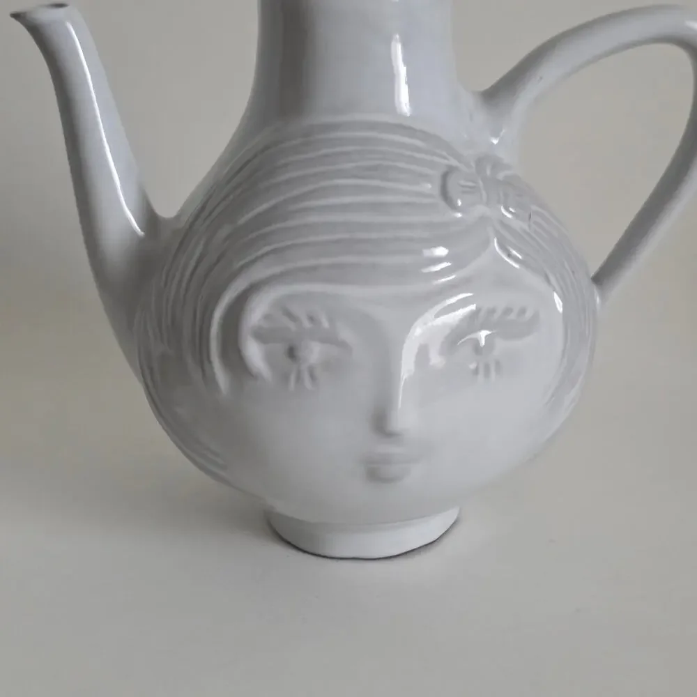 Jonathan Adler Utopia Boy & Girl Two Face Teapot Gray w/ Lid Retired